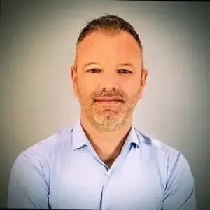 michael-favat-300x300